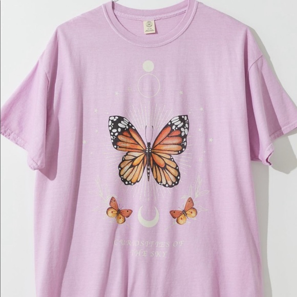Urban Outfitters Tops - Nwt Urban Outfitters oversized t-shirt